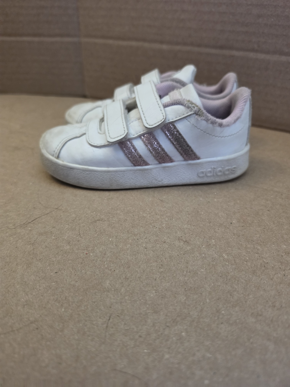 adidas Kids White & Pink Glitter Striped Sneakers - Velcro